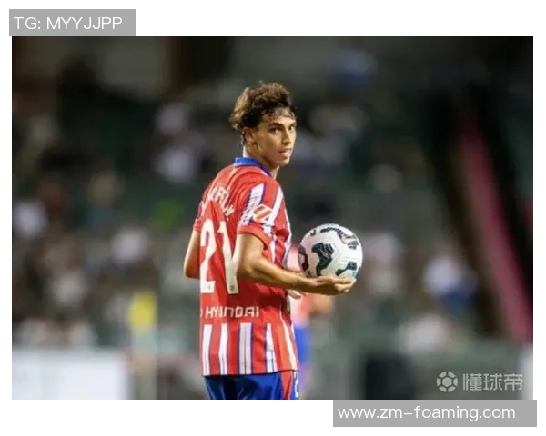 韩国足球明星的儿子崭露头角成为新一代足球希望之星